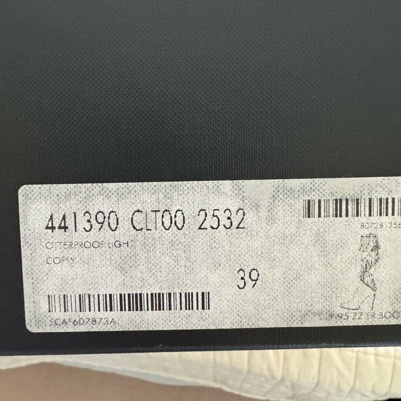 Saint Laurent fringe suede boots - Picture 4 of 12